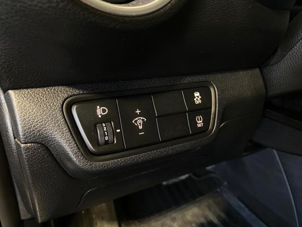 Kia Cerato IV Рестайлинг с пробегом 2021 года, цена 2 110 000 рублей, 91810 км, седан, Автокод Объявления