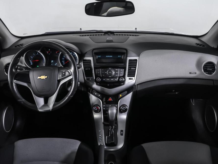 Chevrolet Cruze I Москва  - изображение 13