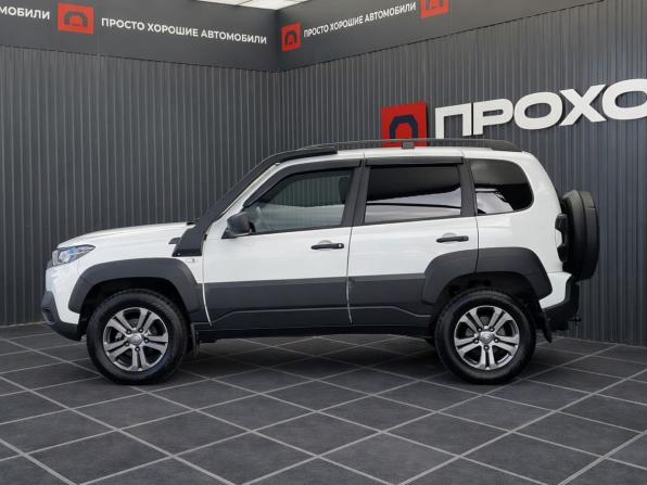 Lada (ВАЗ) Niva Travel I с пробегом 2021 года, цена 1 057 000 рублей, 27995 км, внедорожник, Автокод Объявления