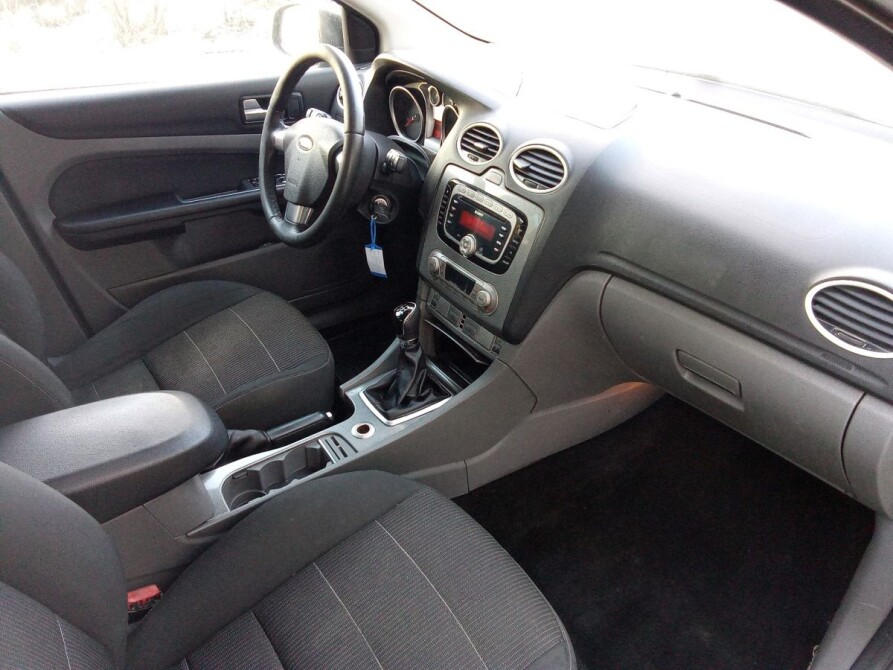 Ford Focus II Рестайлинг Москва  - изображение 9