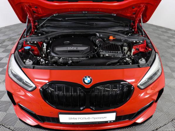 BMW 1 серии III (F40) с пробегом 2019 года, цена 2 480 000 рублей, 107000 км, хэтчбек, Автокод Объявления