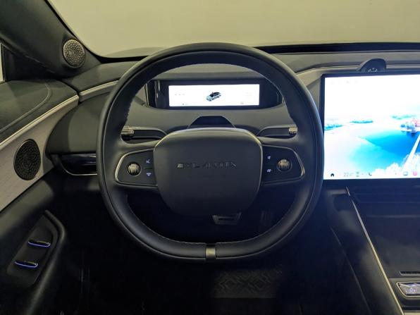 Exeed Exlantix ES с пробегом 2025 года, цена 4 550 000 рублей, 13108 км, седан, Автокод Объявления