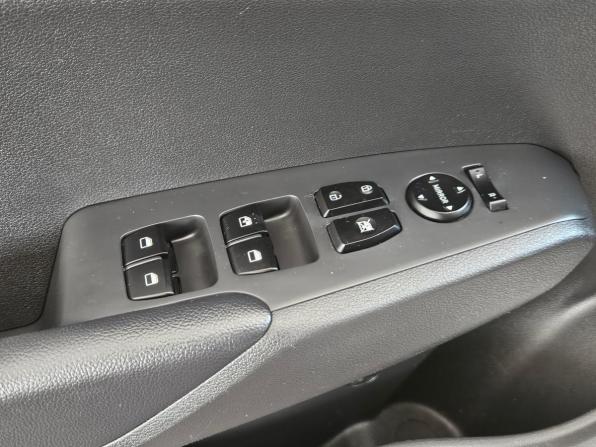Hyundai Solaris II Рестайлинг с пробегом 2021 года, цена 1 399 000 рублей, 129703 км, седан, Автокод Объявления
