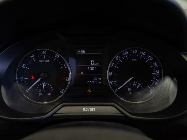 Skoda Octavia III (A7) с пробегом 2013 года, цена 865 000 рублей, 255902 км, лифтбек, Автокод Объявления