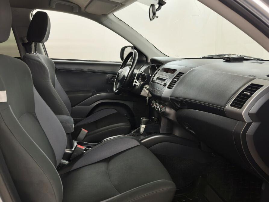 Mitsubishi Outlander II Рестайлинг Москва  - изображение 9