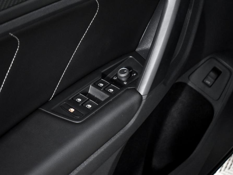 Volkswagen Tiguan II Рестайлинг Санкт-Петербург  - изображение 16