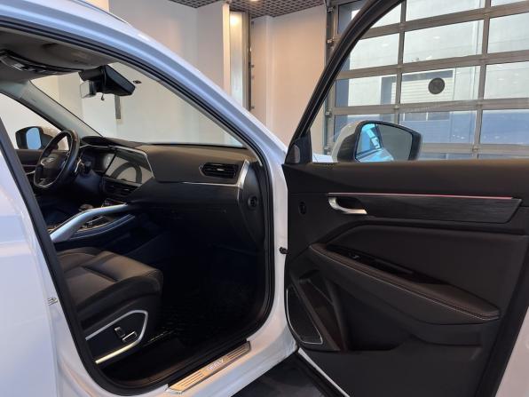 Geely Tugella I с пробегом 2022 года, цена 3 000 000 рублей, 46995 км, внедорожник, Автокод Объявления