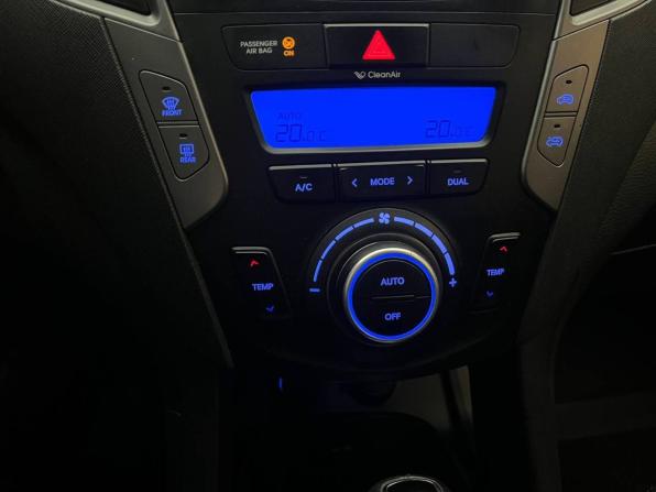 Hyundai Santa Fe III с пробегом 2012 года, цена 1 193 300 рублей, 257681 км, внедорожник, Автокод Объявления