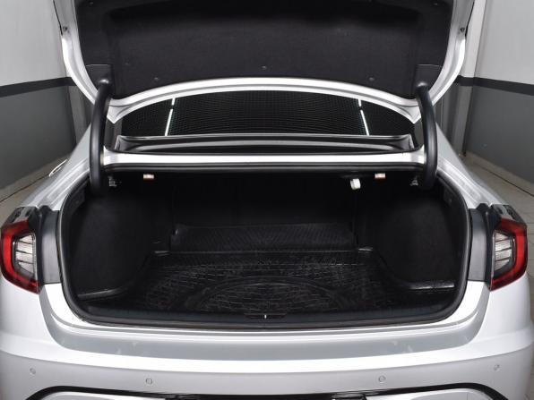 Hyundai Sonata VIII (DN8) с пробегом 2021 года, цена 2 149 999 рублей, 62002 км, седан, Автокод Объявления