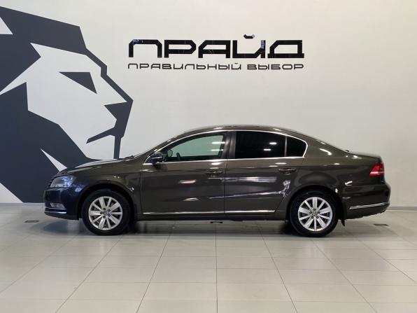 Volkswagen Passat B7 с пробегом 2011 года, цена 1 169 900 рублей, 230000 км, седан, Автокод Объявления
