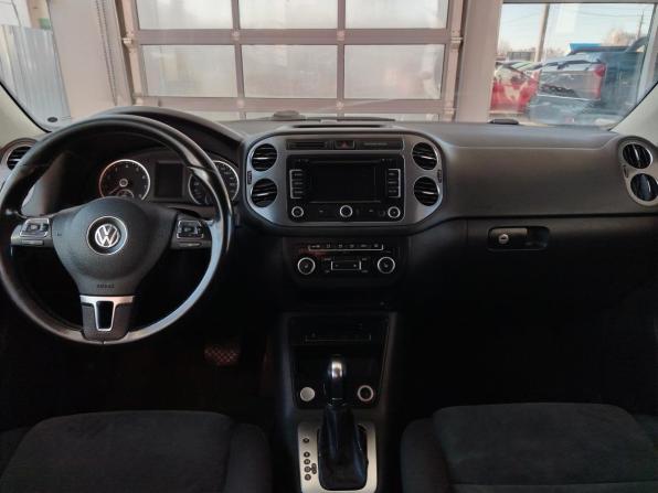 Volkswagen Tiguan I Рестайлинг с пробегом 2012 года, цена 1 279 000 рублей, 174000 км, внедорожник, Автокод Объявления