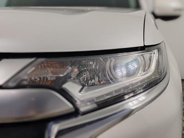 Mitsubishi Outlander III Рестайлинг 3 с пробегом 2022 года, цена 2 549 000 рублей, 35133 км, внедорожник, Автокод Объявления