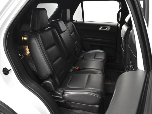 Ford Explorer V с пробегом 2015 года, цена 2 198 000 рублей, 165723 км, внедорожник, Автокод Объявления