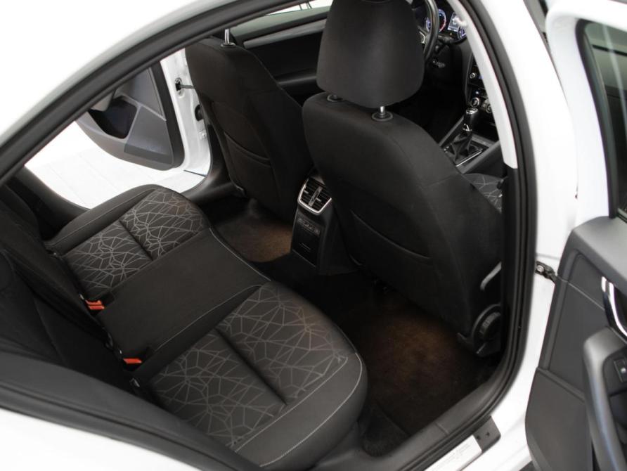 Skoda Octavia III (A7) Рестайлинг Москва  - изображение 29