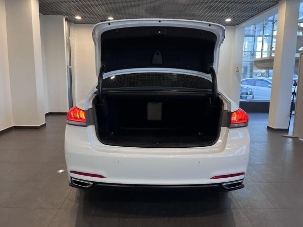 Hyundai Genesis II с пробегом 2014 года, цена 2 275 000 рублей, 106367 км, седан, Автокод Объявления