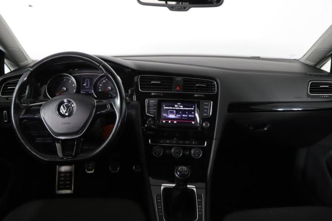 Volkswagen Golf VII с пробегом 2014 года, цена 949 990 рублей, 202851 км, хэтчбек, Автокод Объявления