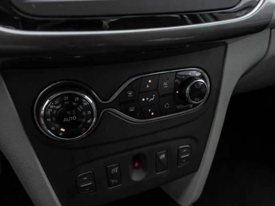 Renault Logan II Москва  - изображение 15