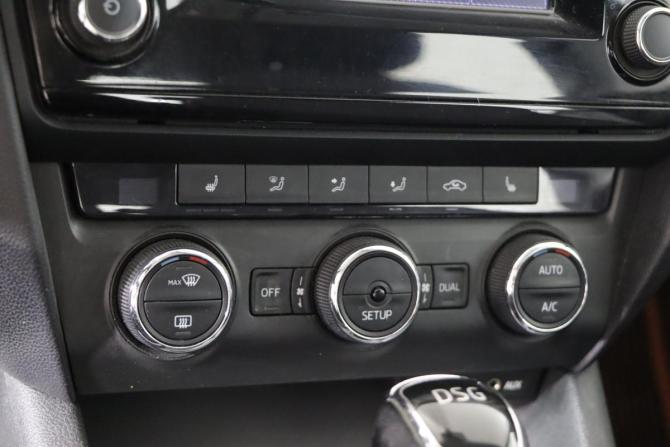 Skoda Octavia III (A7) с пробегом 2014 года, цена 1 149 990 рублей, 193089 км, лифтбек, Автокод Объявления