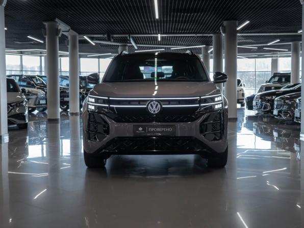 Volkswagen Teramont II (China Market) с пробегом 2025 года, цена 5 880 000 рублей, 9466 км, внедорожник, Автокод Объявления