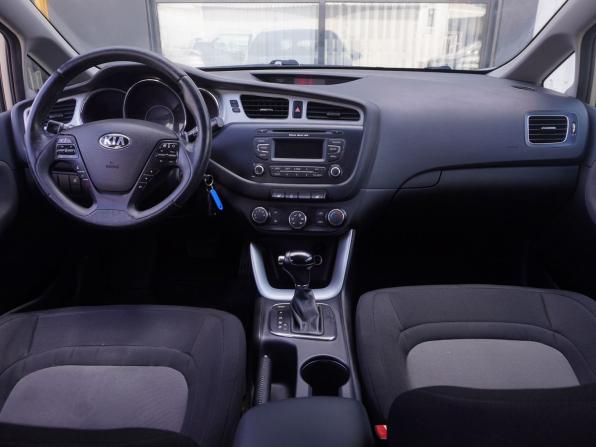 Kia Ceed II с пробегом 2012 года, цена 1 113 000 рублей, 112690 км, хэтчбек, Автокод Объявления