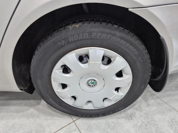 Skoda Octavia II (A5) Рестайлинг с пробегом 2012 года, цена 748 000 рублей, 232926 км, лифтбек, Автокод Объявления