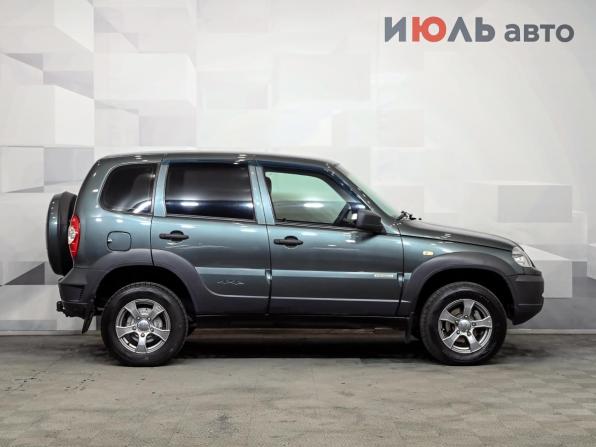 Chevrolet Niva I Рестайлинг с пробегом 2017 года, цена 820 000 рублей, 72462 км, внедорожник, Автокод Объявления
