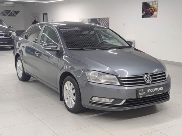 Volkswagen Passat B7 с пробегом 2013 года, цена 880 000 рублей, 277337 км, седан, Автокод Объявления