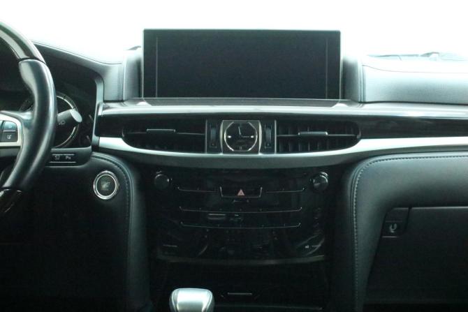 Lexus LX III Рестайлинг 2 с пробегом 2017 года, цена 6 499 000 рублей, 195065 км, внедорожник, Автокод Объявления