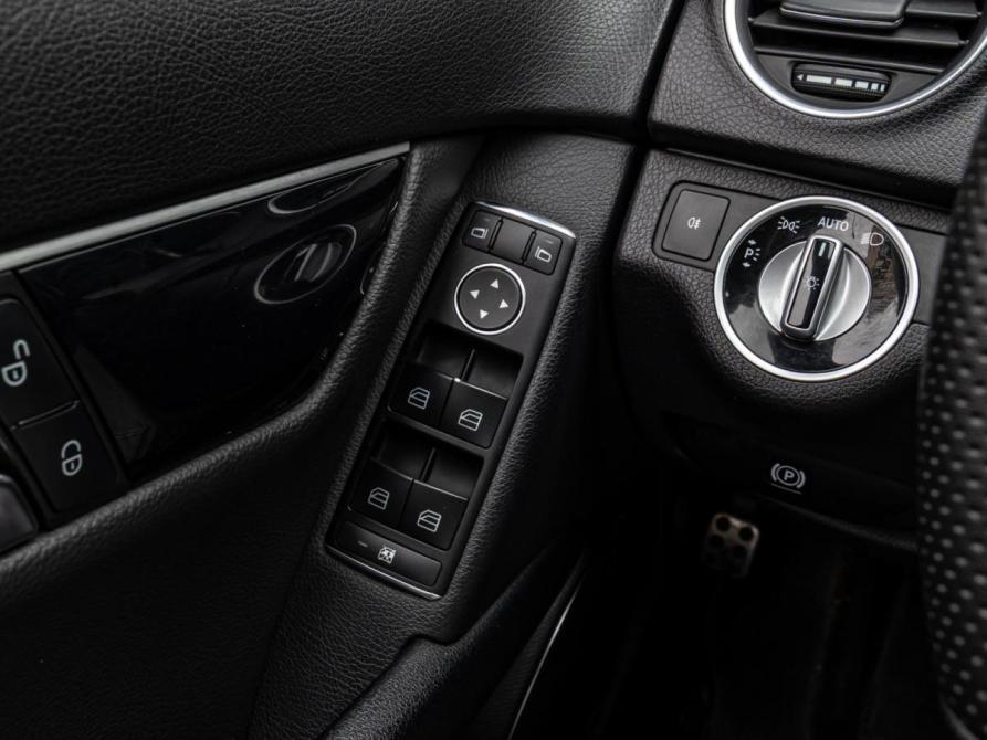 Mercedes-Benz C-Класс III (W204) Рестайлинг Краснодар  - изображение 19