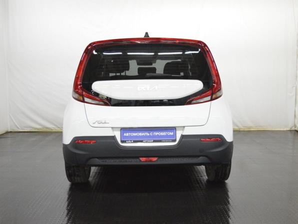 Kia Soul III с пробегом 2022 года, цена 1 995 000 рублей, 67000 км, хэтчбек, Автокод Объявления