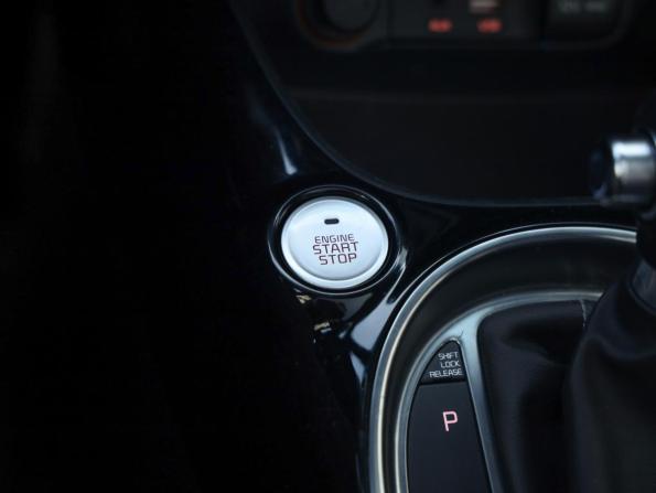 Kia Soul II Рестайлинг с пробегом 2018 года, цена 1 849 777 рублей, 73334 км, хэтчбек, Автокод Объявления