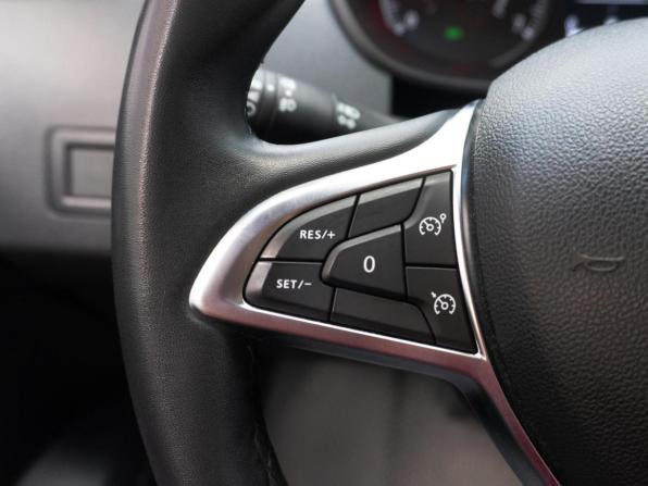 Renault Arkana I с пробегом 2021 года, цена 1 579 000 рублей, 56980 км, внедорожник, Автокод Объявления