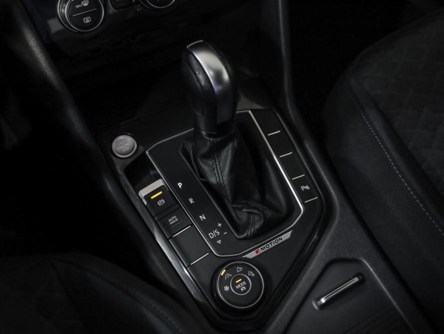 Volkswagen Tiguan II Санкт-Петербург  - изображение 18