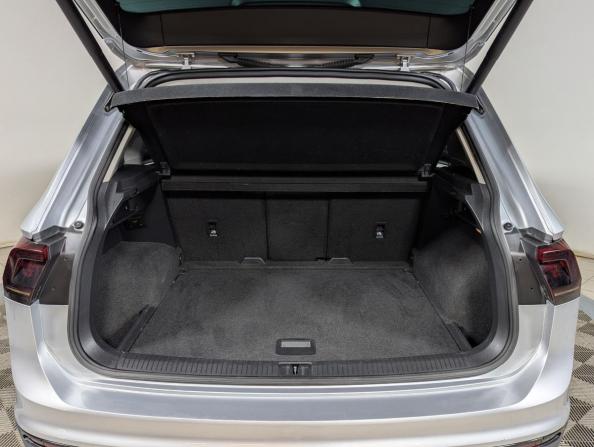 Volkswagen Tiguan II с пробегом 2017 года, цена 2 115 500 рублей, 225000 км, внедорожник, Автокод Объявления