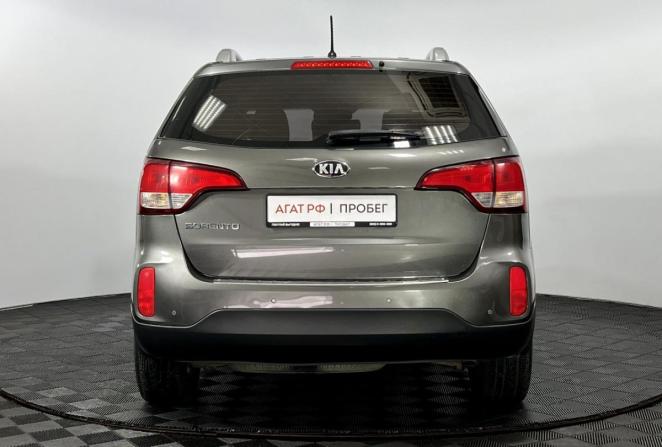 Kia Sorento II Рестайлинг с пробегом 2013 года, цена 1 340 000 рублей, 216819 км, внедорожник, Автокод Объявления