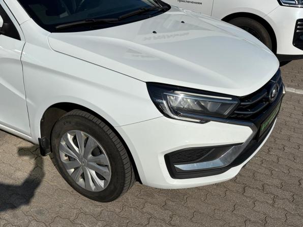 Lada (ВАЗ) Vesta I Рестайлинг (NG) с пробегом 2024 года, цена 1 250 000 рублей, 50690 км, седан, Автокод Объявления