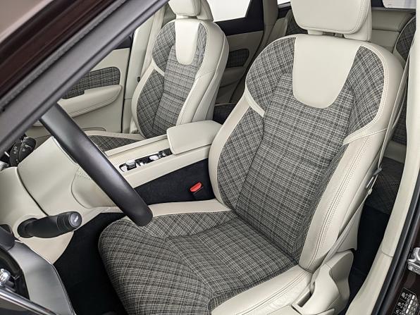 Volvo XC60 II с пробегом 2020 года, цена 3 845 000 рублей, 97567 км, внедорожник, Автокод Объявления