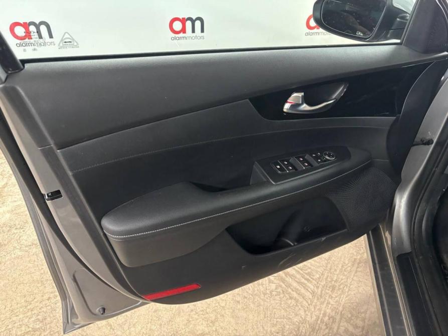 Kia Cerato IV Рестайлинг Санкт-Петербург  - изображение 18