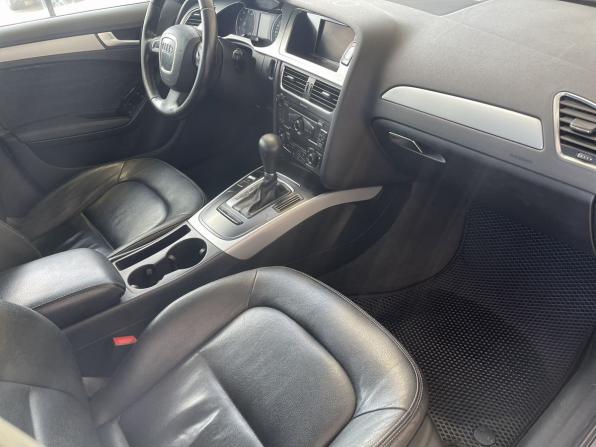 Audi A4 IV (B8) с пробегом 2010 года, цена 899 000 рублей, 260284 км, седан, Автокод Объявления