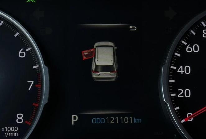Toyota RAV4 V (XA50) с пробегом 2021 года, цена 3 065 000 рублей, 121071 км, внедорожник, Автокод Объявления