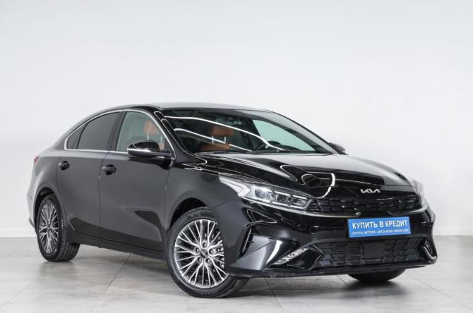 Kia Cerato IV Рестайлинг с пробегом 2022 года, цена 2 499 000 рублей, 48000 км, седан, Автокод Объявления