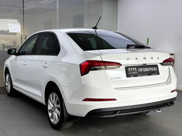 Skoda Rapid II с пробегом 2020 года, цена 1 735 000 рублей, 83000 км, лифтбек, Автокод Объявления
