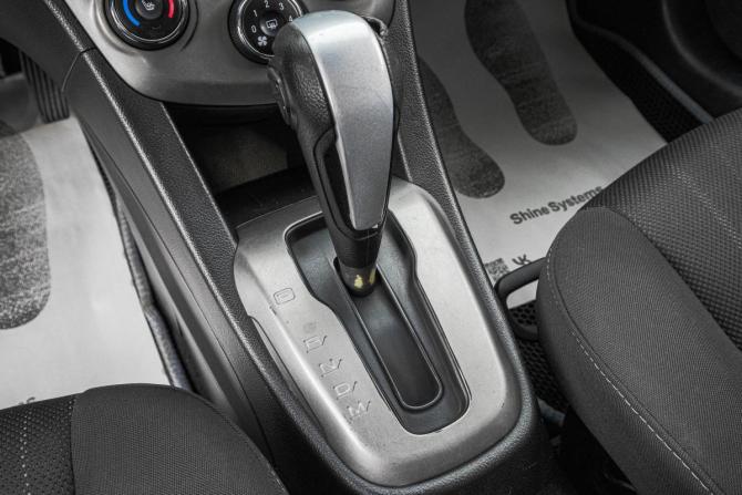 Chevrolet Aveo II с пробегом 2012 года, цена 619 000 рублей, 196000 км, седан, Автокод Объявления