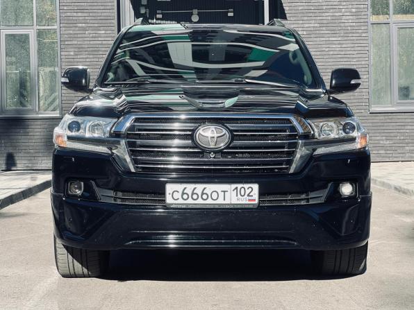 Toyota Land Cruiser 200 Series Рестайлинг 1 с пробегом 2014 года, цена 4 450 000 рублей, 190504 км, внедорожник, Автокод Объявления