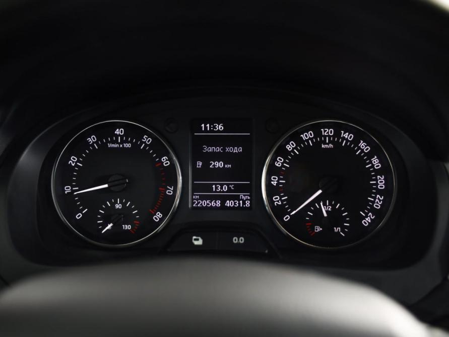 Skoda Rapid I Санкт-Петербург  - изображение 11