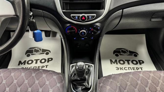 Hyundai Solaris I с пробегом 2011 года, цена 625 000 рублей, 130915 км, седан, Автокод Объявления