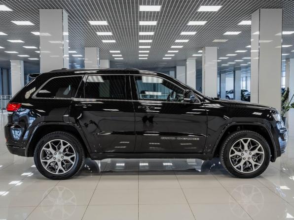 Jeep Grand Cherokee IV (WK2) Рестайлинг с пробегом 2021 года, цена 3 424 000 рублей, 212846 км, внедорожник, Автокод Объявления