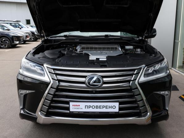 Lexus LX III Рестайлинг 2 с пробегом 2016 года, цена 5 398 000 рублей, 213670 км, внедорожник, Автокод Объявления