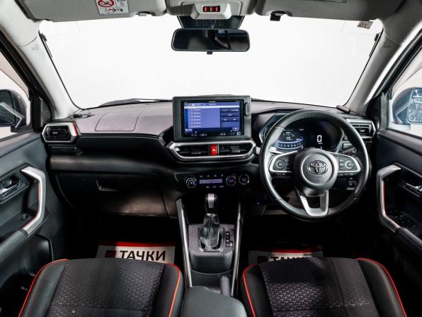 Toyota Raize I с пробегом 2020 года, цена 1 585 000 рублей, 70000 км, внедорожник, Автокод Объявления