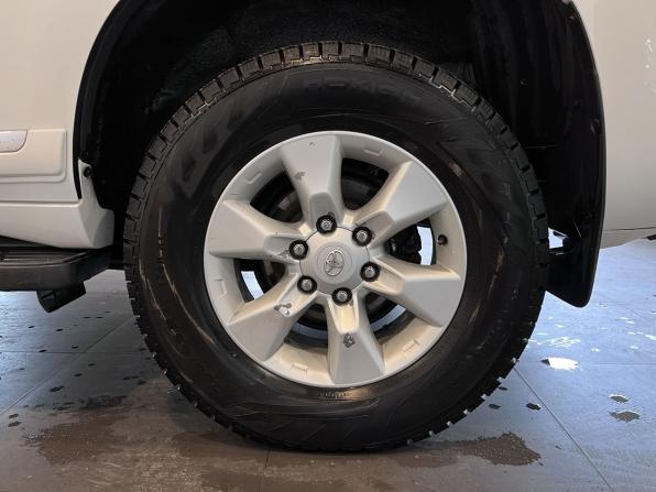 Toyota Land Cruiser Prado 150 Series с пробегом 2010 года, цена 2 660 000 рублей, 229643 км, внедорожник, Автокод Объявления